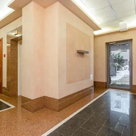 Apartment Spacious Old In A Modern Building *